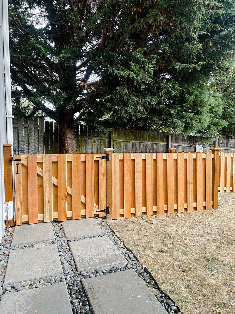 Port Orchard Shadowbox Cedar Fence Installation - Cedar Fence Installation in Port Orchard, Washington
