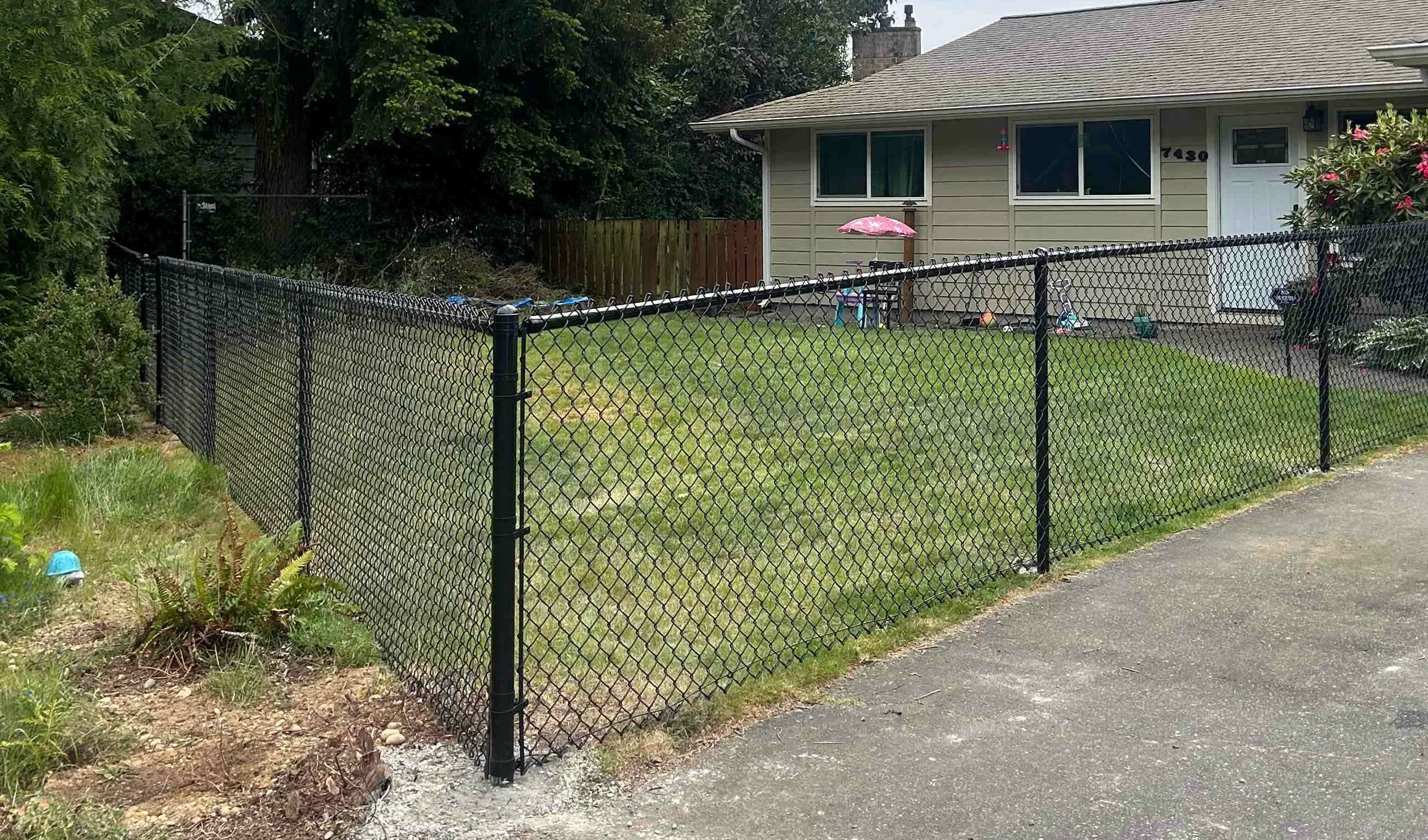Lori Smith's fence project